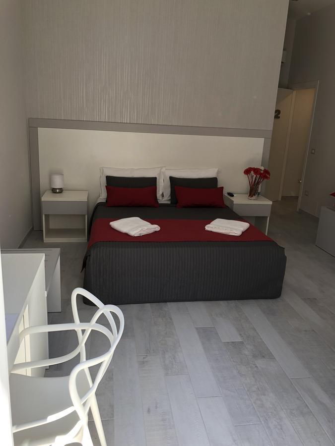 Chiaia Guest House Neapel Exterior foto